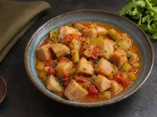 Kolokasi with Tomato and Celery recipe